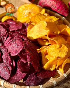 Top đặc sản của Đà Lạt làm quà ý nghĩa cho người thân 4 Black and White Minimalist Signboard Mockup Instagram Post 6 - Vfarmnongsanviet